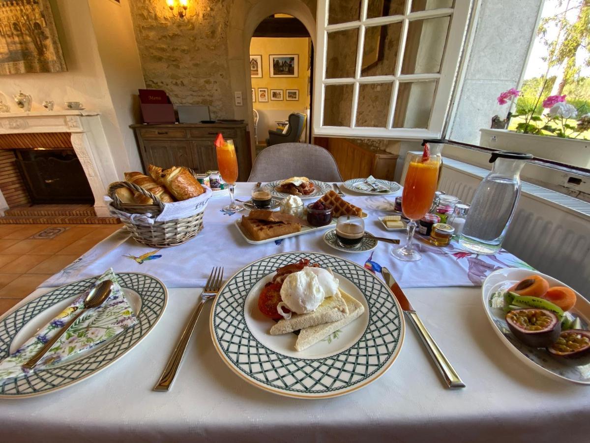 Sans Souci Bed And Breakfast Luxe Heated Pool And Restaurant Luzille Bagian luar foto
