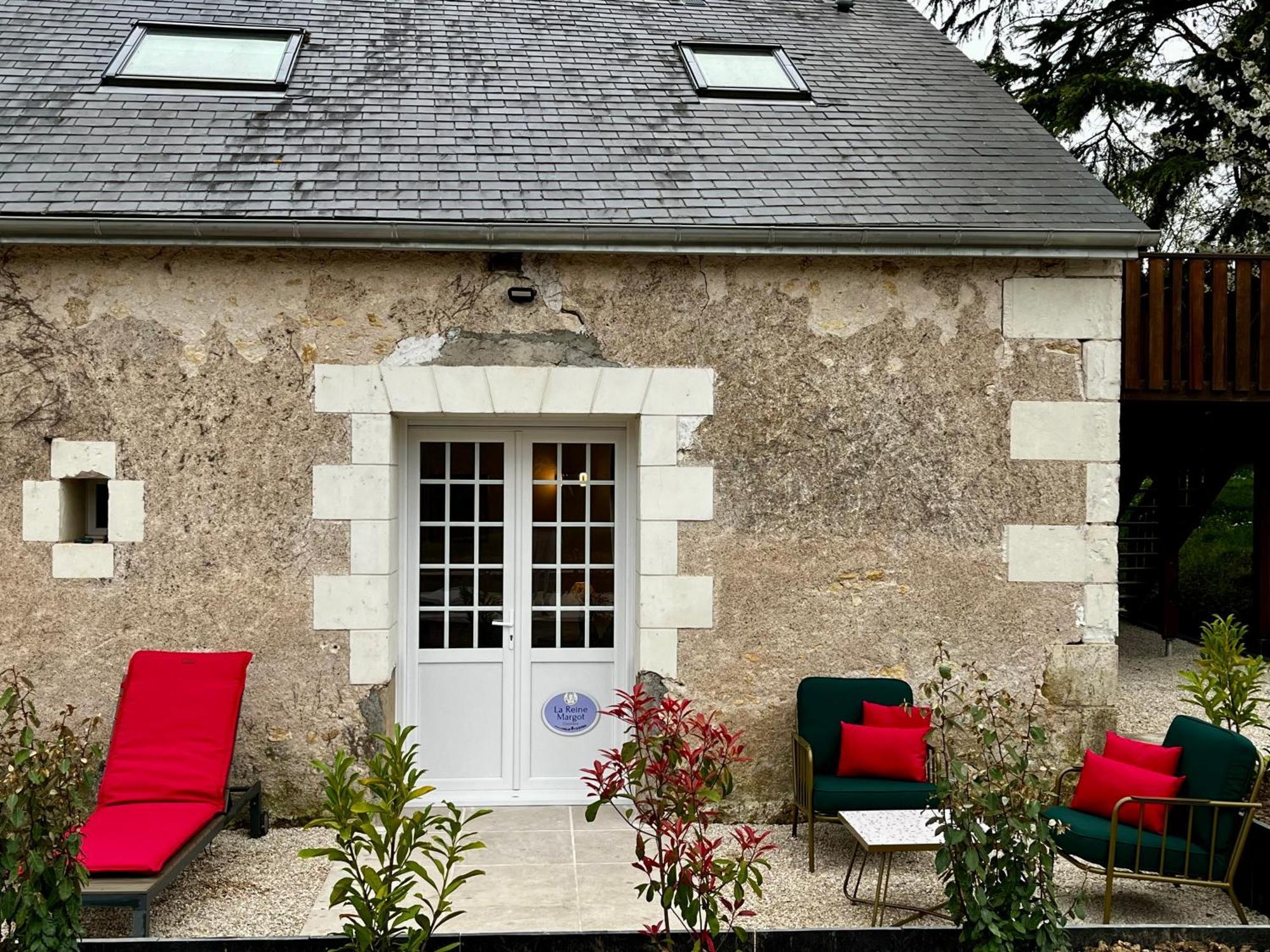 Sans Souci Bed And Breakfast Luxe Heated Pool And Restaurant Luzille Bagian luar foto