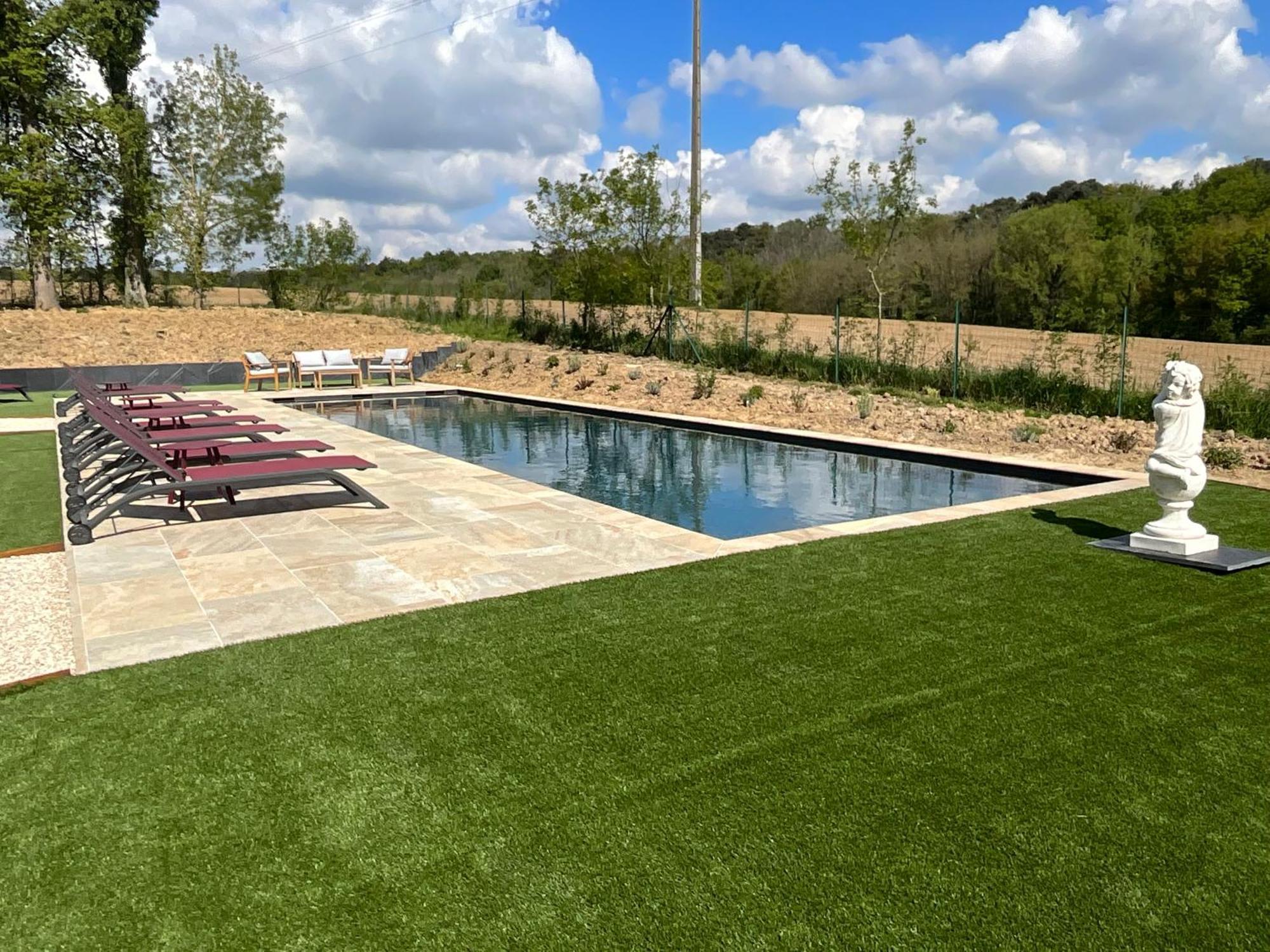 Sans Souci Bed And Breakfast Luxe Heated Pool And Restaurant Luzille Bagian luar foto